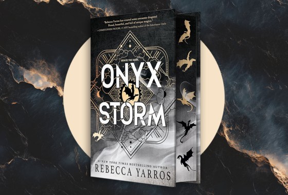 What is Onyx Storm and why is everyone reading it?