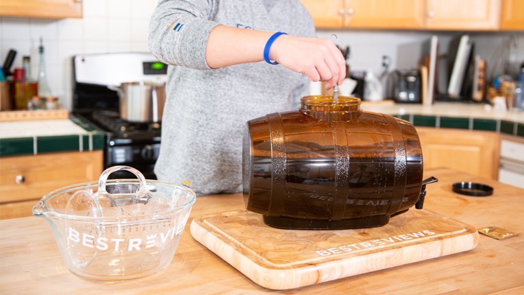 5 Best Home Brew Kits Apr. 2021 BestReviews