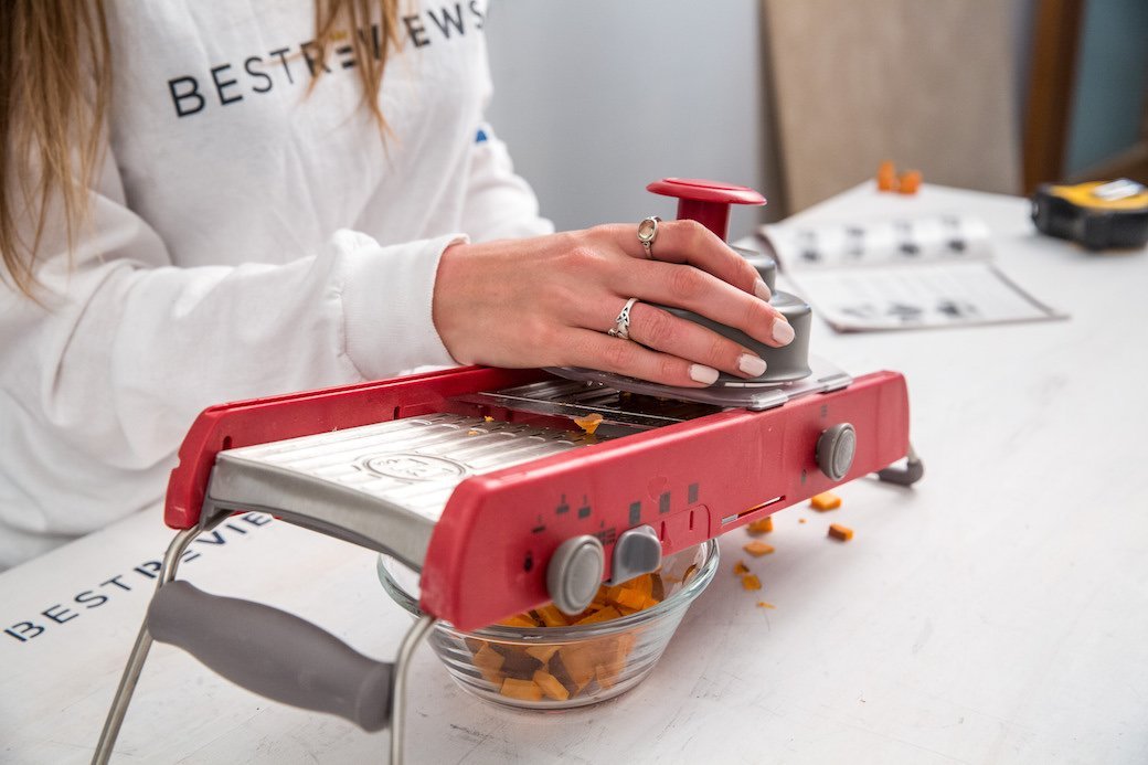 5 Best Mandoline Slicers Jan. 2021 BestReviews