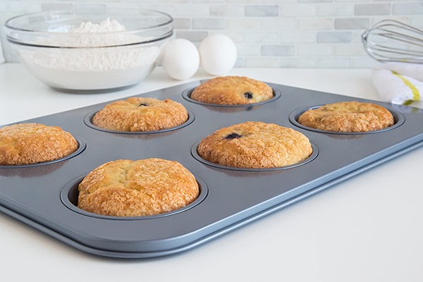 Norpro Non-Stick Puffy Muffin Crown Pan 3973