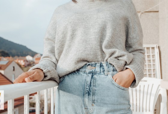 Best mom jeans outfit