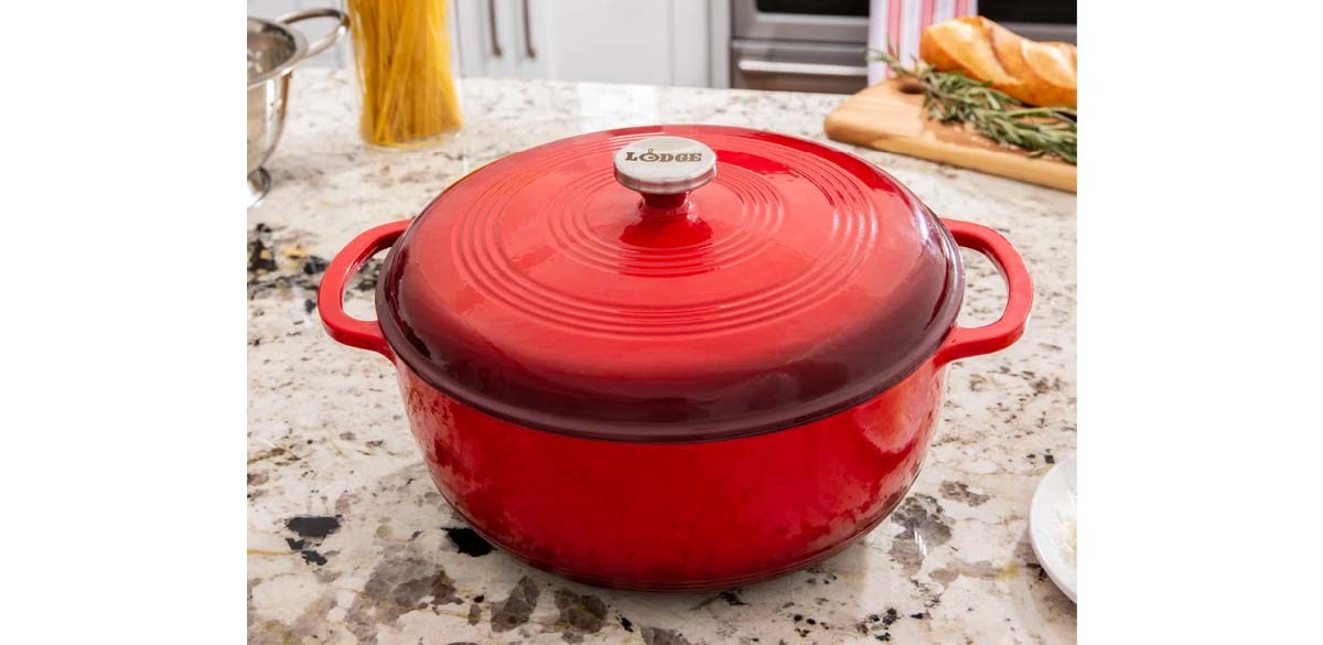 Lodge Enameled Cast Iron Dutch Oven