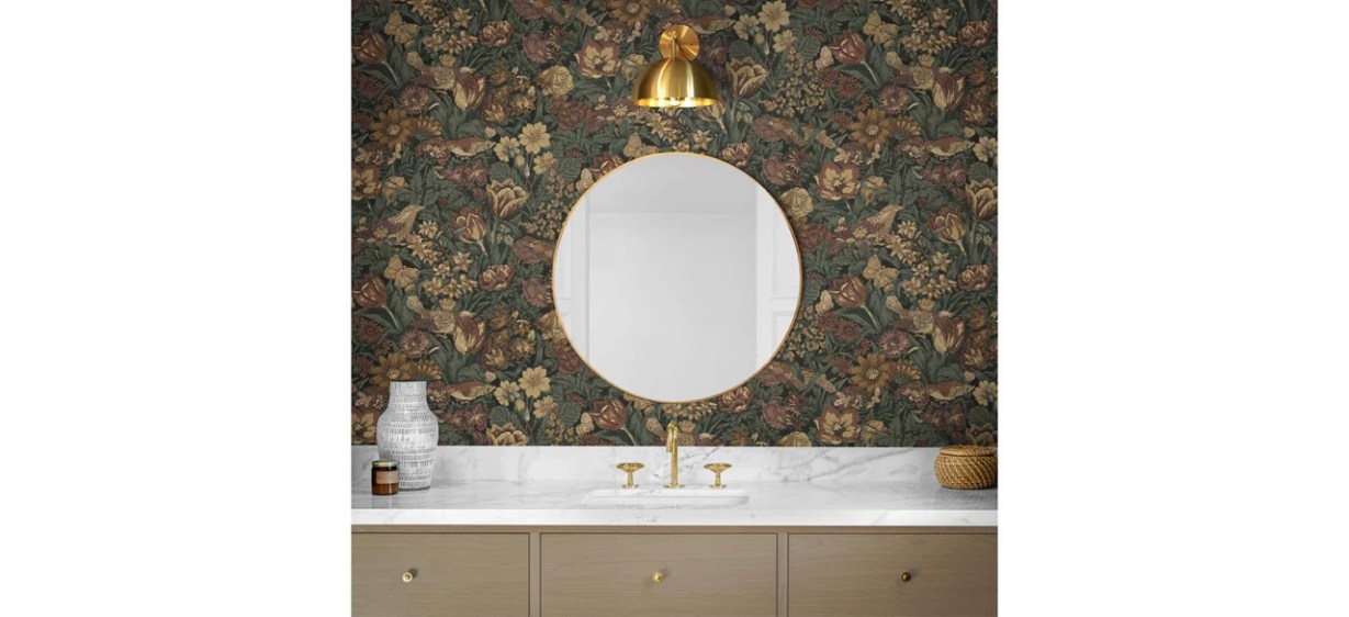 Lark Manor Aleiah Peel and Stick Floral Roll