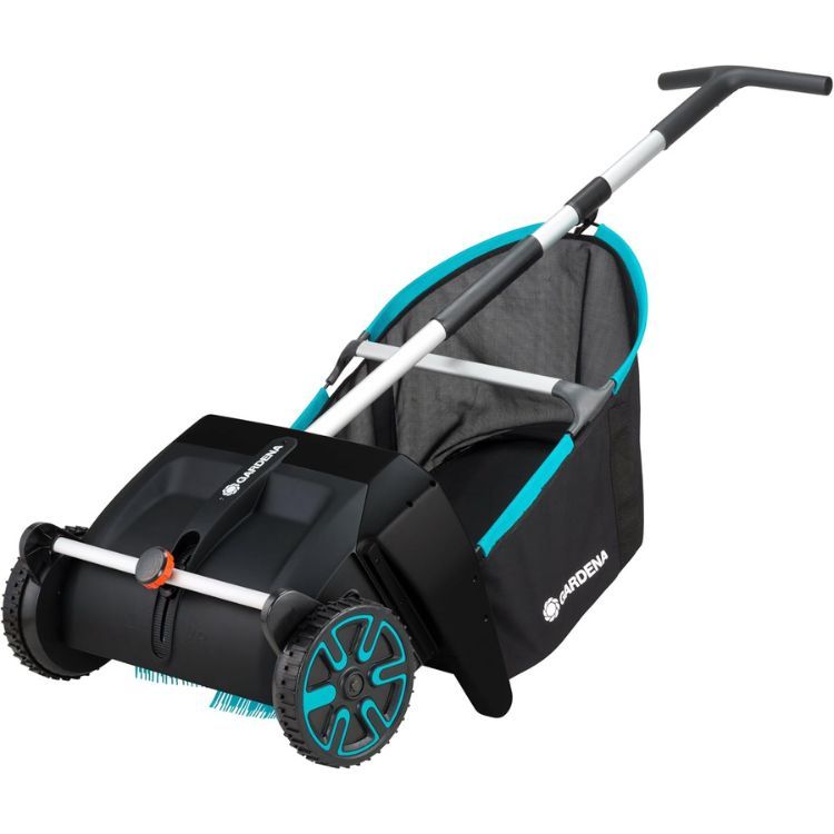 Gardena Lawn and Leaf Sweeper